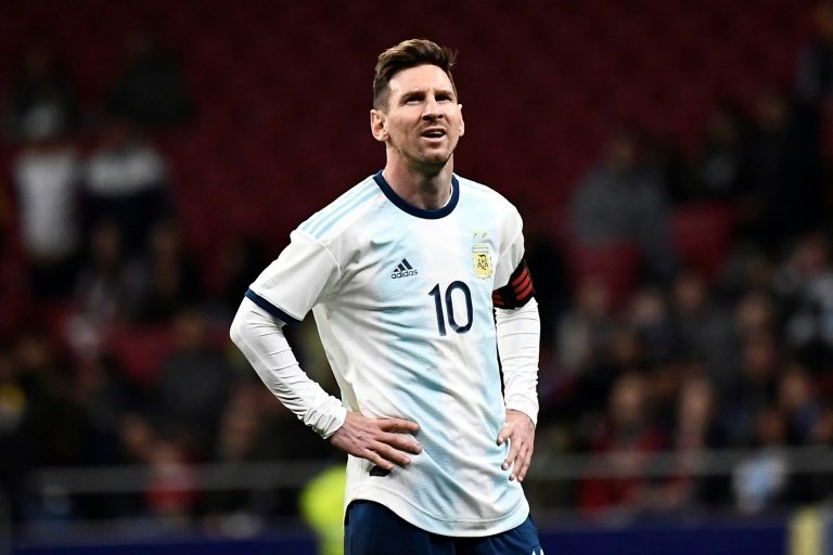 Lionel Messi Should Take a Break From Internationals: Mario Kempes