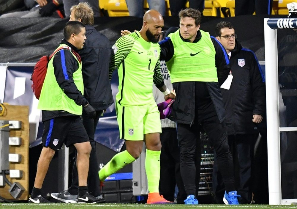 Tim Howard of the United States is helped off of the field after being injured on November 11, 2016 in Columbus, Ohio