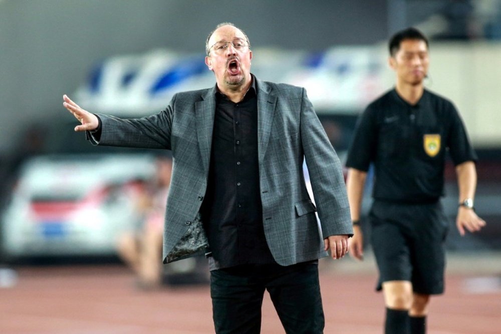 Rafael Benítez cae de la Copa China. AFP