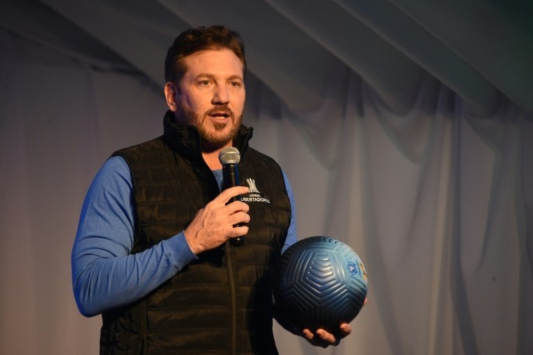 Conmebol pede a governos que coordenem ação contra discriminação e violência no futebol