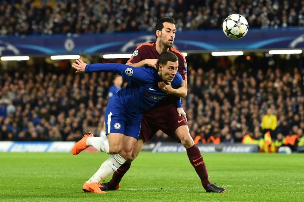 Hazard pudo haber sido del Barça en lugar de Alexis. AFP