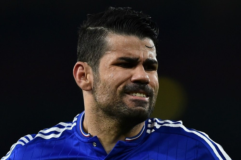 Chelsea striker Diego Costa broke his nose in a clash of heads with Fikayo Tomori, one of the clubs under-21 players who had been invited to train with the first team