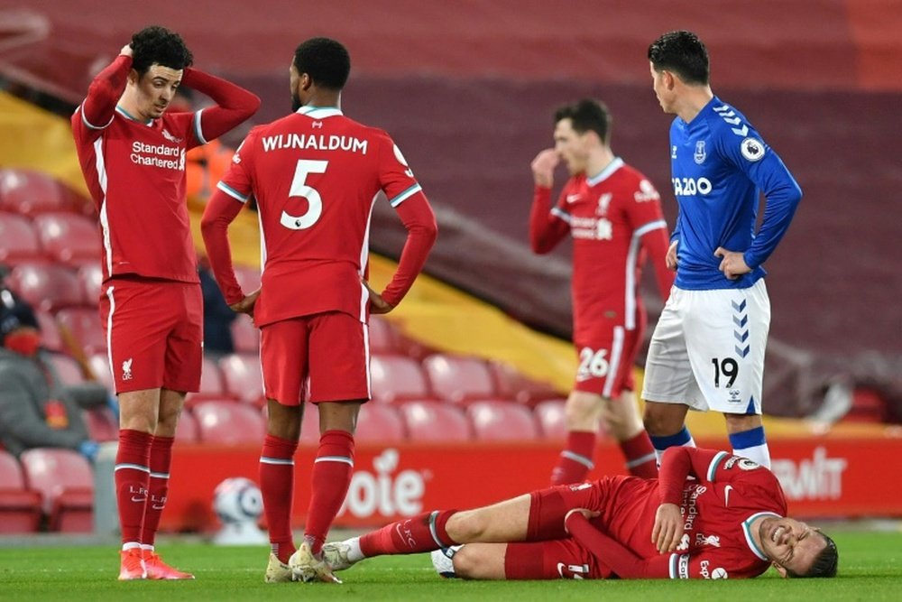 Fisioterapeuta do Liverpool responde às críticas recebidas. AFP