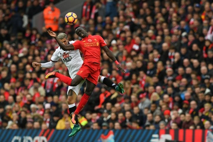Ruthless Reds crush Watford to take pole position