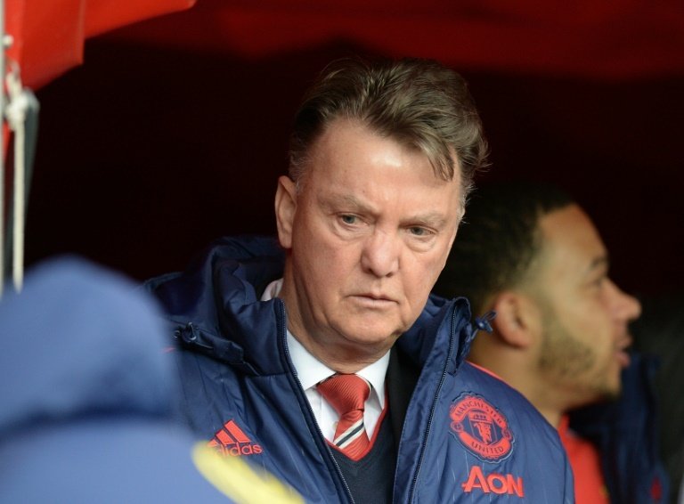 Van Gaal denies feeling pressure despite Man Utd's loss