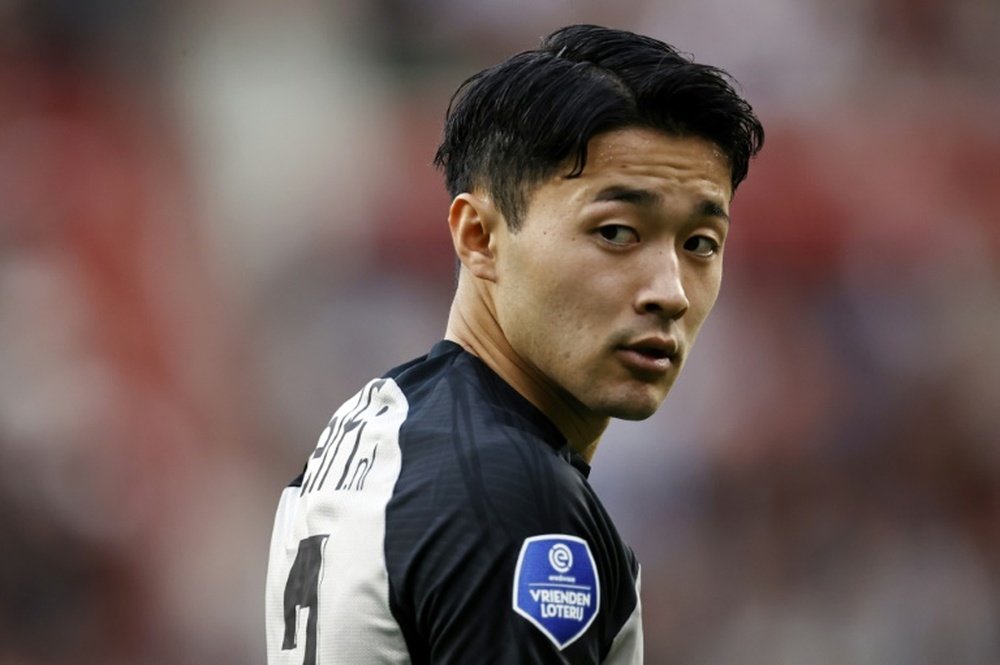 Yukinari Sugawara défenseur japonais de Southampton. AFP