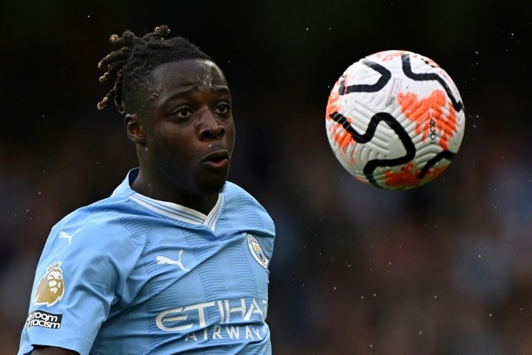 Doku shines as Man City go provisionally top with Bournemouth rout
