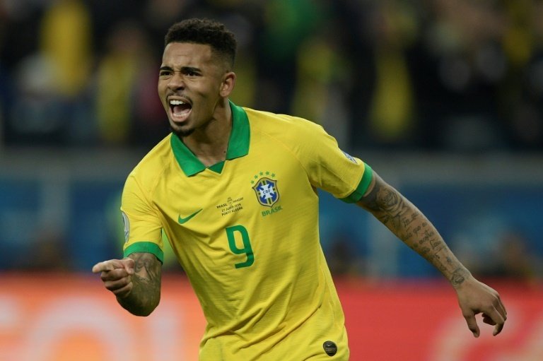 Gabriel Jesus eclipsó a 'Cebolinha'. AFP