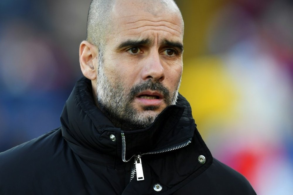 El técnico del Manchester City se acordó de su ex equipo en estos malos momentos. AFP