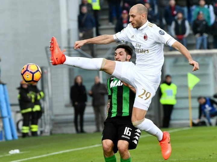 Paletta eyes China, Turkey move as Milan rescind contract