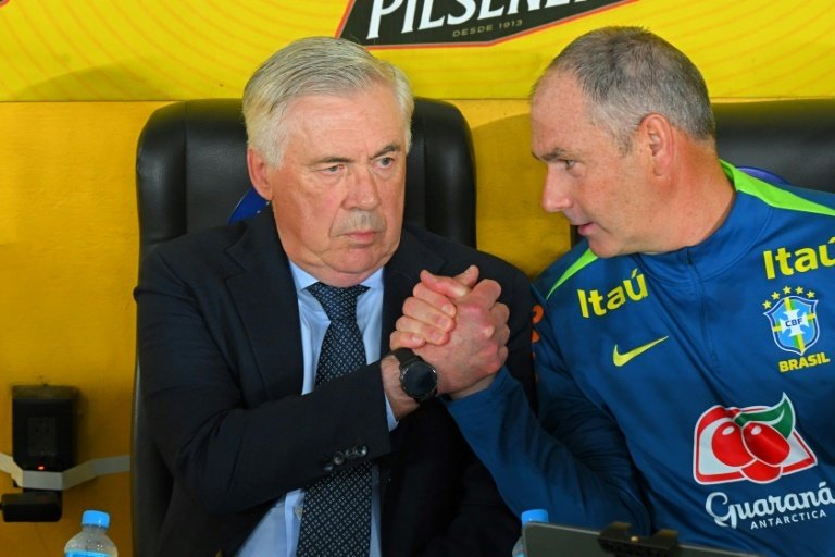 A marca de Ancelotti começa a aparecer no Brasil, mas não foi suficiente para vencer o Equador