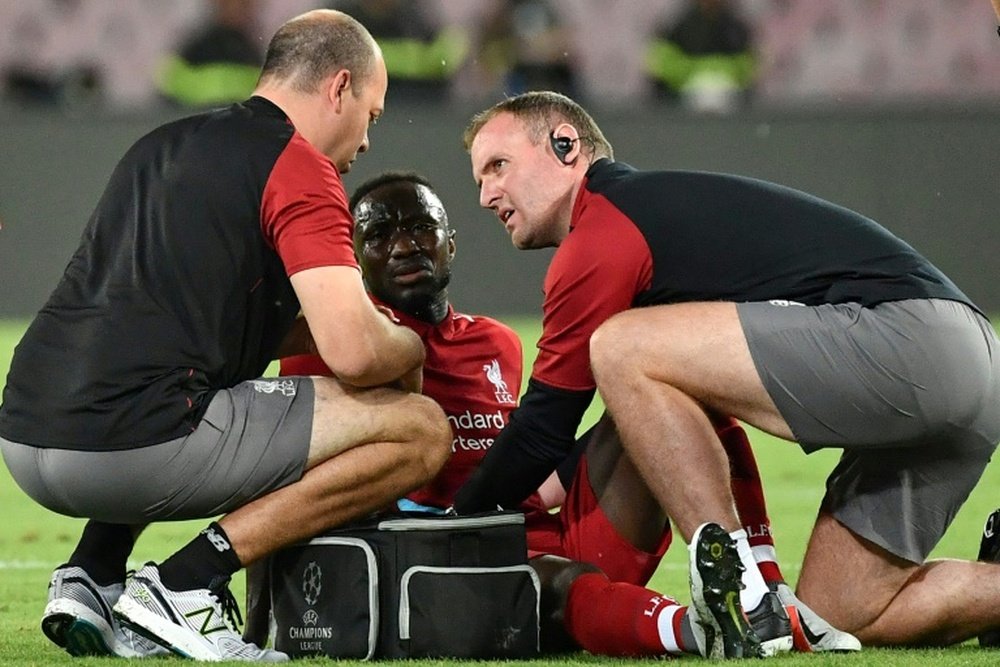 Naby Keita sort sur blessure. AFP