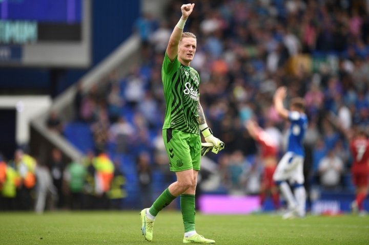 Pickford entra na mira do Tottenham para substituir Lloris