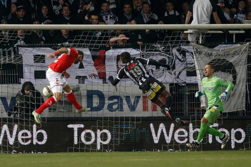 El Charleroi ha dado la sorpresa esta jornada. AFP/Archivo