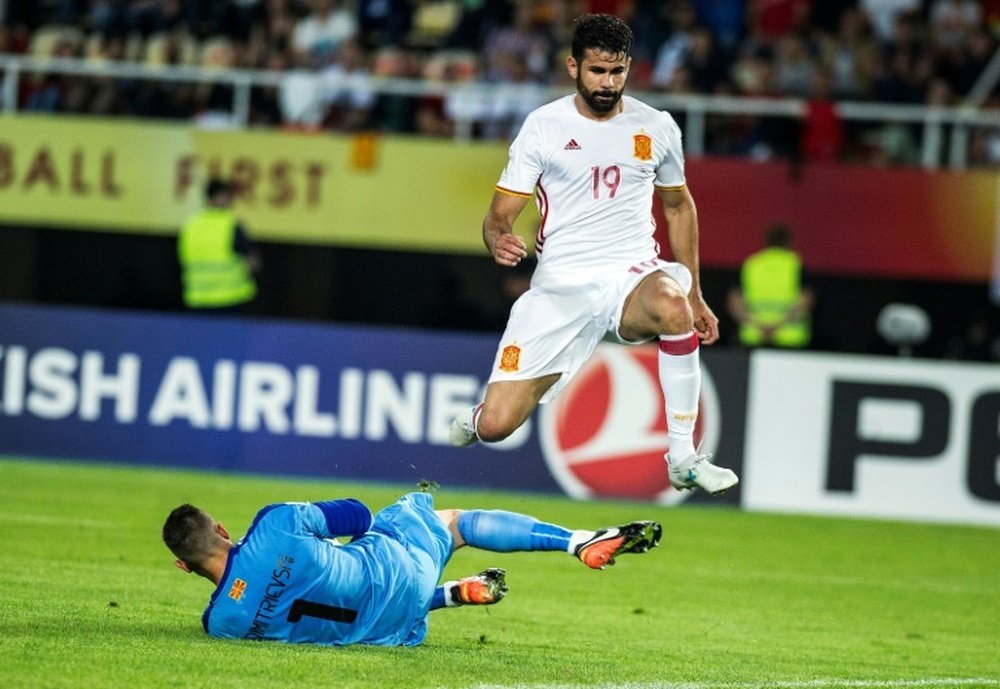 Stole Dimitrievski, en un partido de Macedonia contra España. AFP
