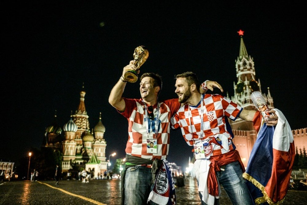 Los croatas, emocionados con la final. AFP