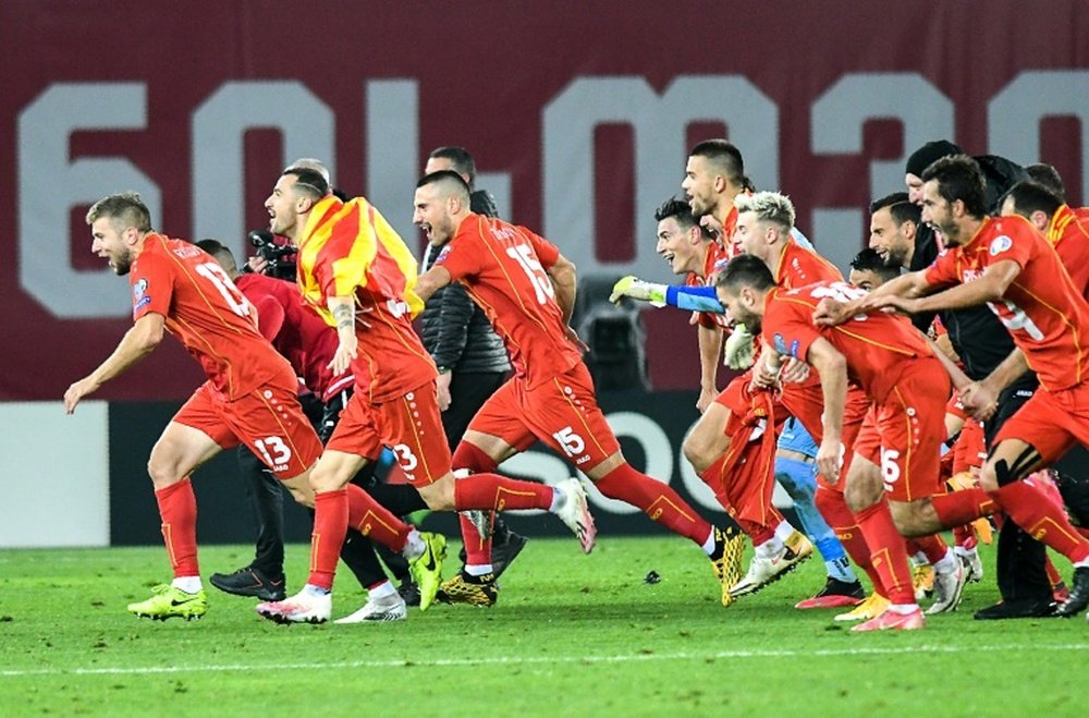Pandev classifica a Macedônia do Norte para a sua primeira Euro. AFP