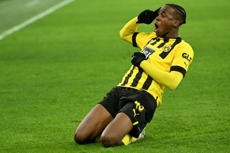 Chelsea accélère sur la piste de l'ailier du Borussia Dortmund Bynoe-Gittens