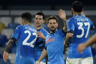 Napoli atropela o Sassuolo e ainda sonha com o título. AFP