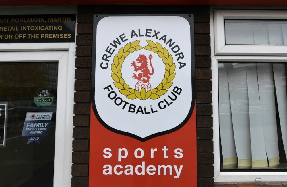 Barry Bennell fue técnico de las categorías inferiores del Crewe Alexandra. AFP