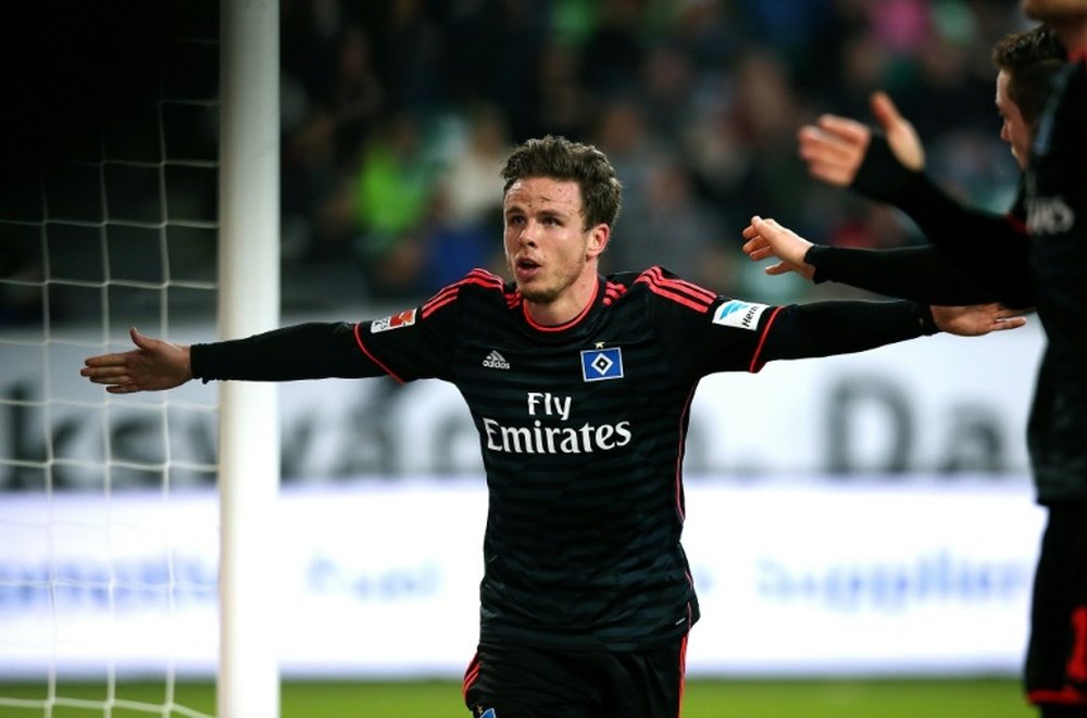 Hamburgs midfielder Nicolai Mueller, pictured on December 12, 2015, scored as his team drew 1-1 at home to Cologne