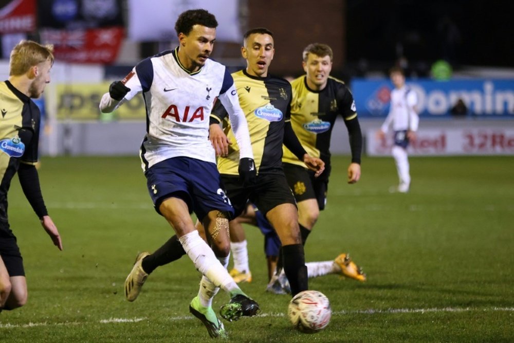 Dele Alli se queda fuera de la EFL Cup. AFP
