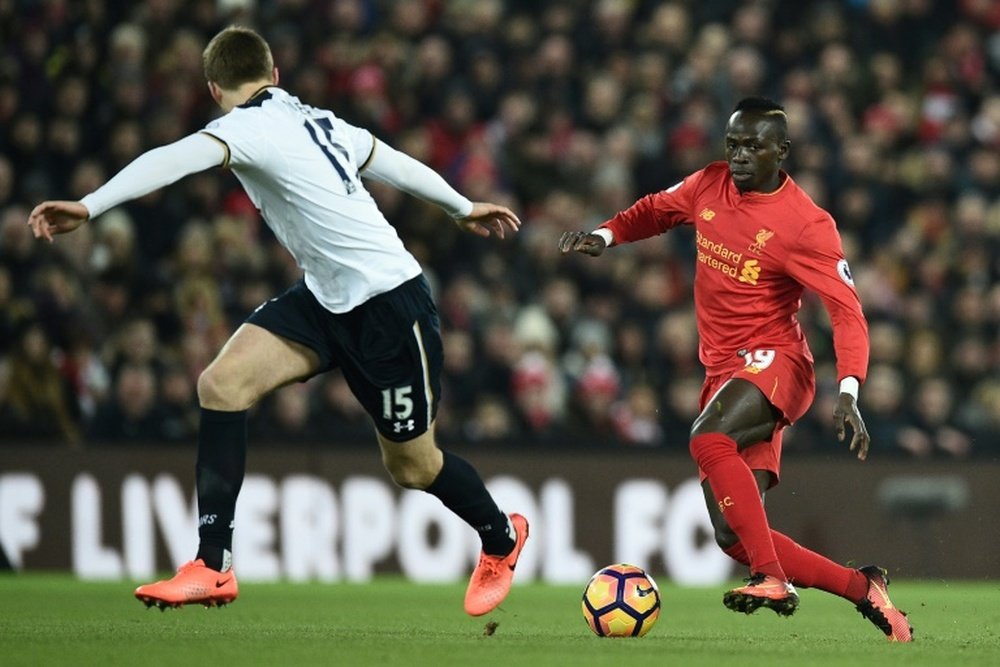 Liverpool y Tottenham andan tras un joven talento. AFP