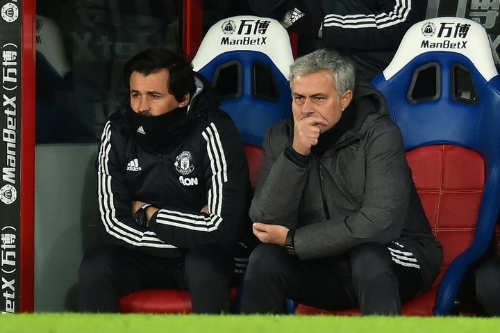 Villa want former Mourinho assistant Faria as manager