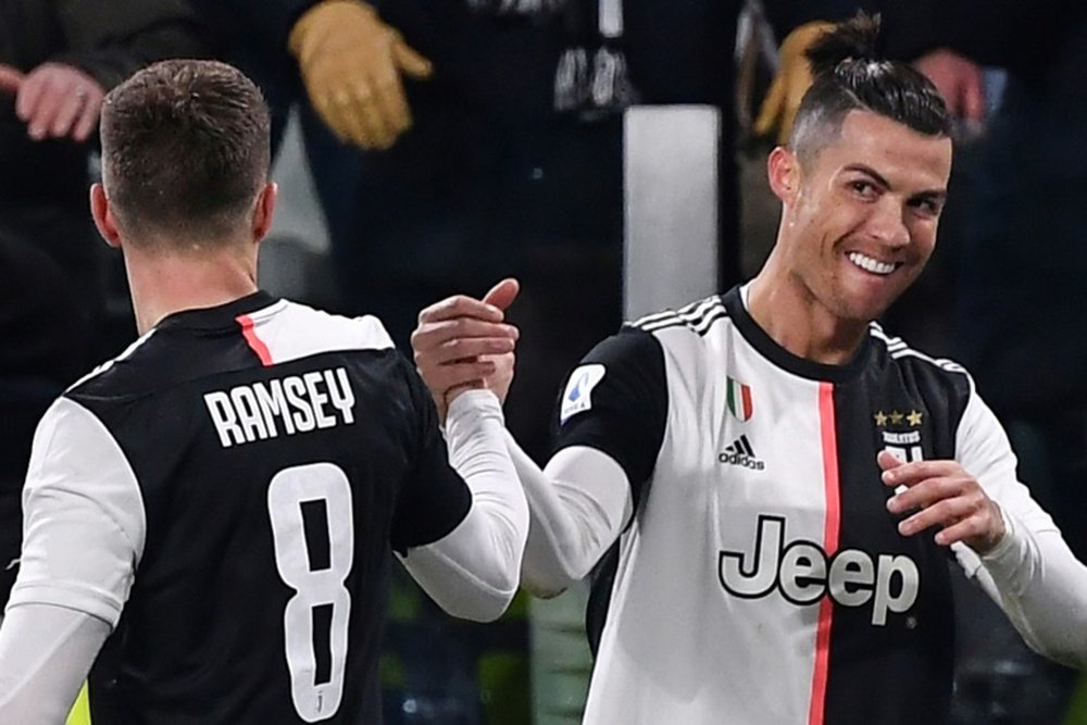 Cristiano firmó el doblete que dio el triunfo a la Juventus. AFP