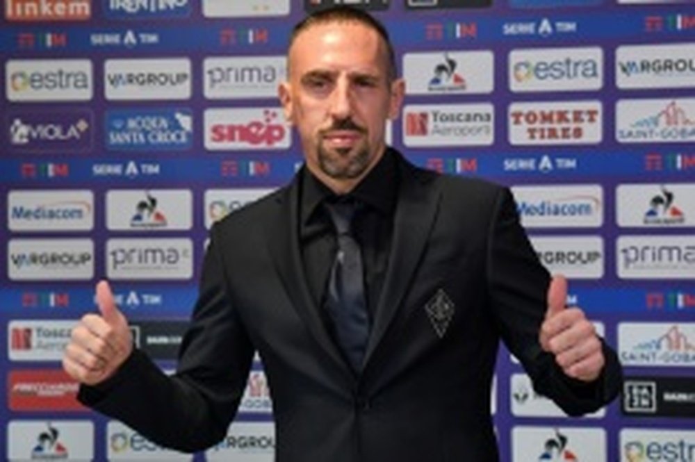 French midfielder Franck Ribery joins Fiorentina after 12 seasons with Bayern Munich