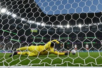 Poland goalkeeper Wojciech Szczesny spoke to 'Foot Truck' and said he will leave the Polish national team after the European Championship. He also commented on the decisive penalty shootout against Wales and praised his Juventus teammate Kenan Yildiz.