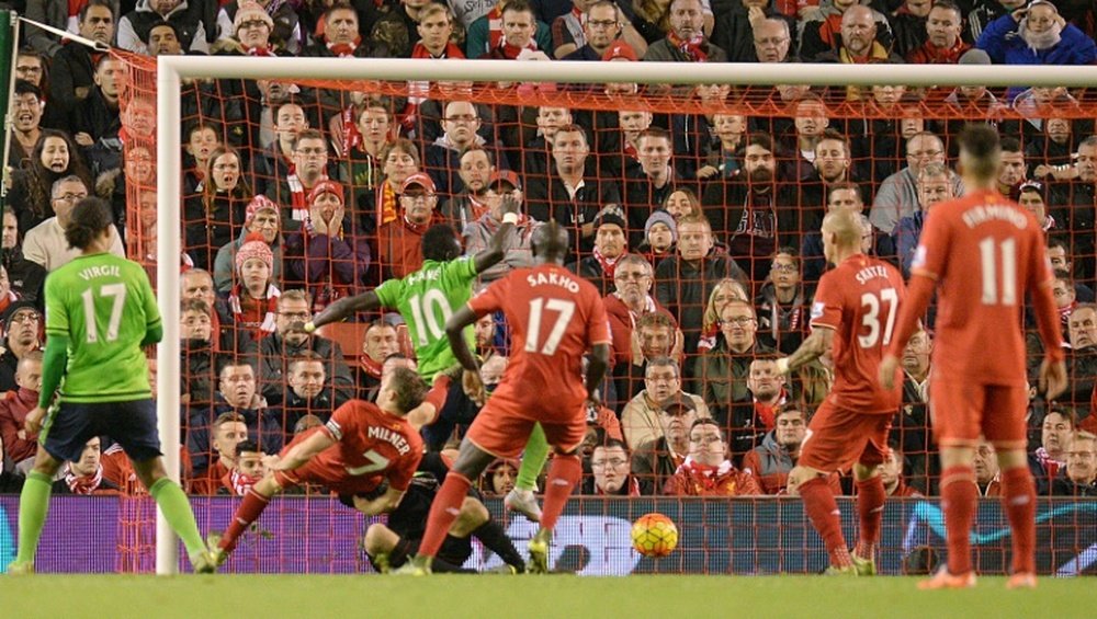 Southamptons midfielder Sadio Mane (4th L) scores during an English Premier League football match against Liverpool at Anfield stadium in Liverpool, north west England on October 25, 2015