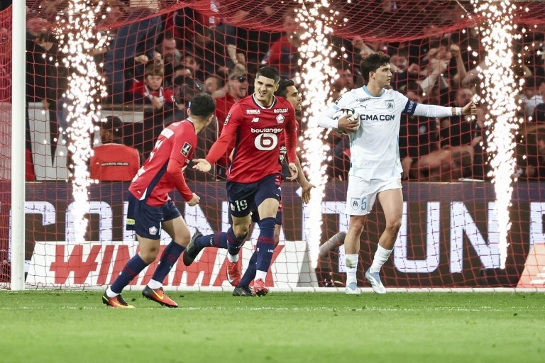 Marseille held by fellow Champions League hopefuls Lille