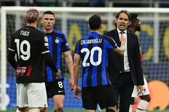 El Inter de Milán no podrá contar ni con Hakan Çalhanoglu ni con Juan Cuadrado para su estreno en la Champions League 2023-24, en el partido ante la Real Sociedad en Anoeta.