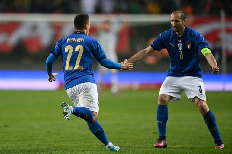 Italy bounce back from World Cup heartbreak with Turkey win