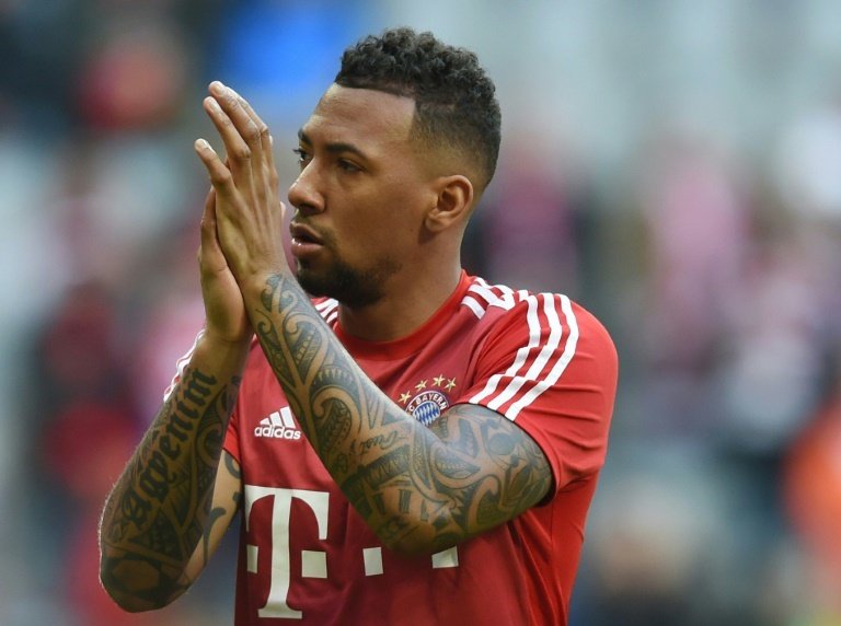 Bayern defender Jerome Boateng limped out of Fridays 2-1 victory at Hamburg and a scan in Munich on Saturday revealed a torn groin muscle