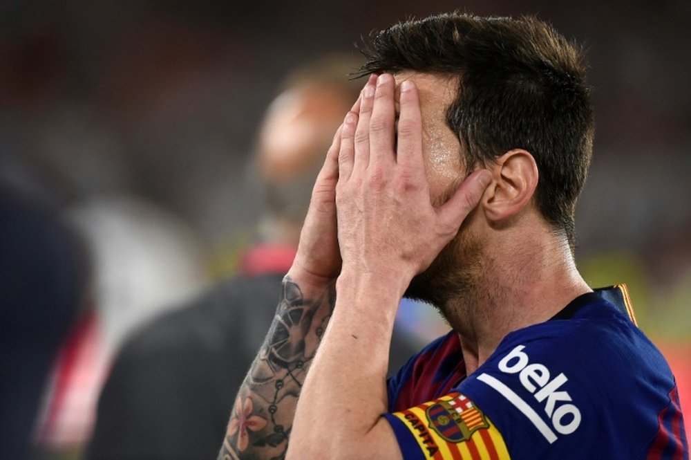 La prensa mundial devolvió a Messi a la Tierra. AFP