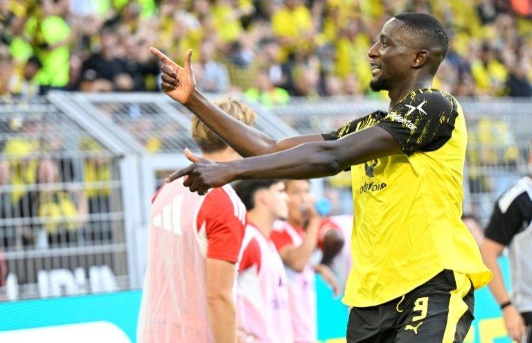 Guirassy trascina il Borussia Dortmund con una doppietta nel 3-0 all'Union Berlino, regalando ai gialloneri la prima vittoria in Bundesliga.