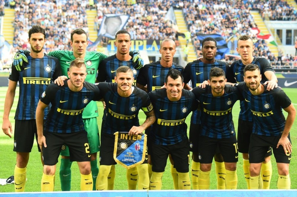 Inter Milan players pose for a photo. AFP