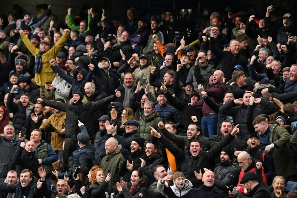 Los aficionados del Millwall FC. AFP