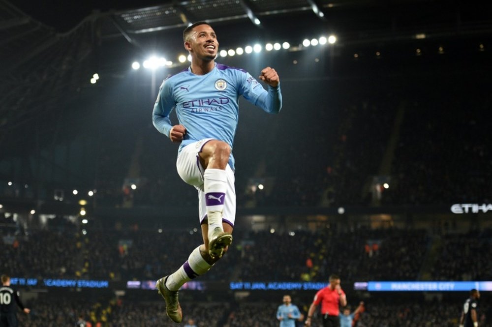 Gabriel Jesus protagonizó el City-Everton. AFP