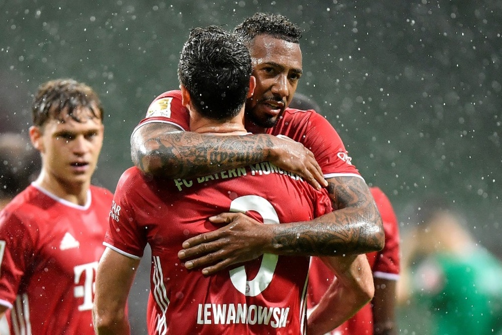 El Chelsea piensa en Boateng para la zaga. AFP