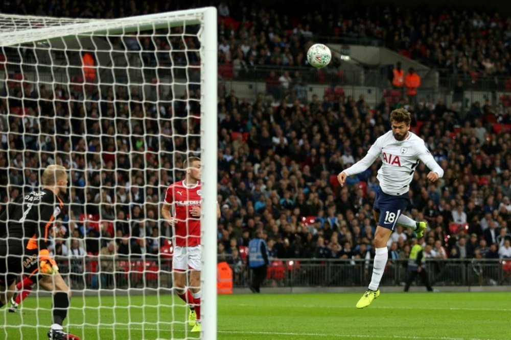 Fernando Llorente debutó como titular con los 'spurs'. AFP