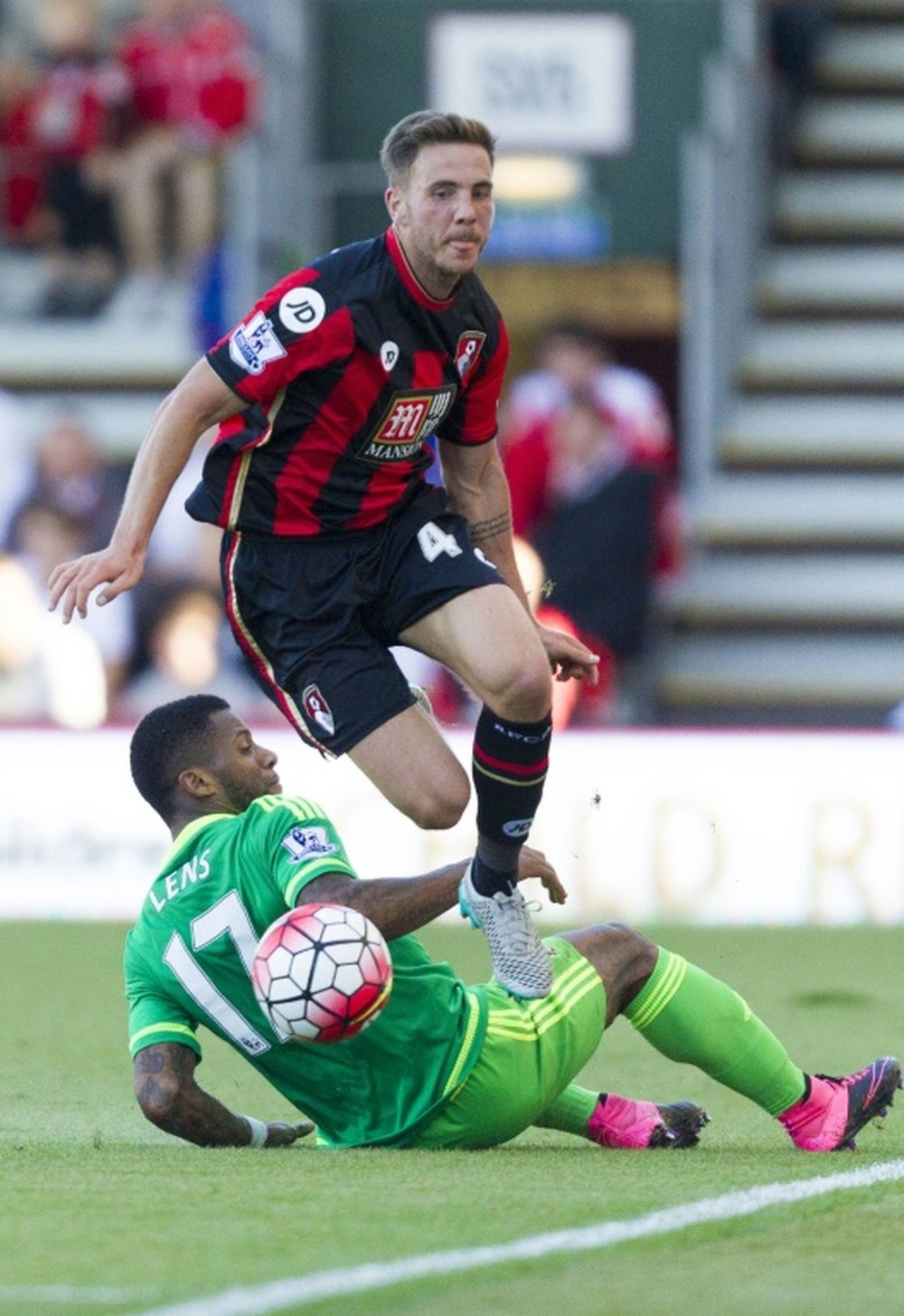 Bournemouth's Dan Gosling extends his contract at Bournemotuh. AFP