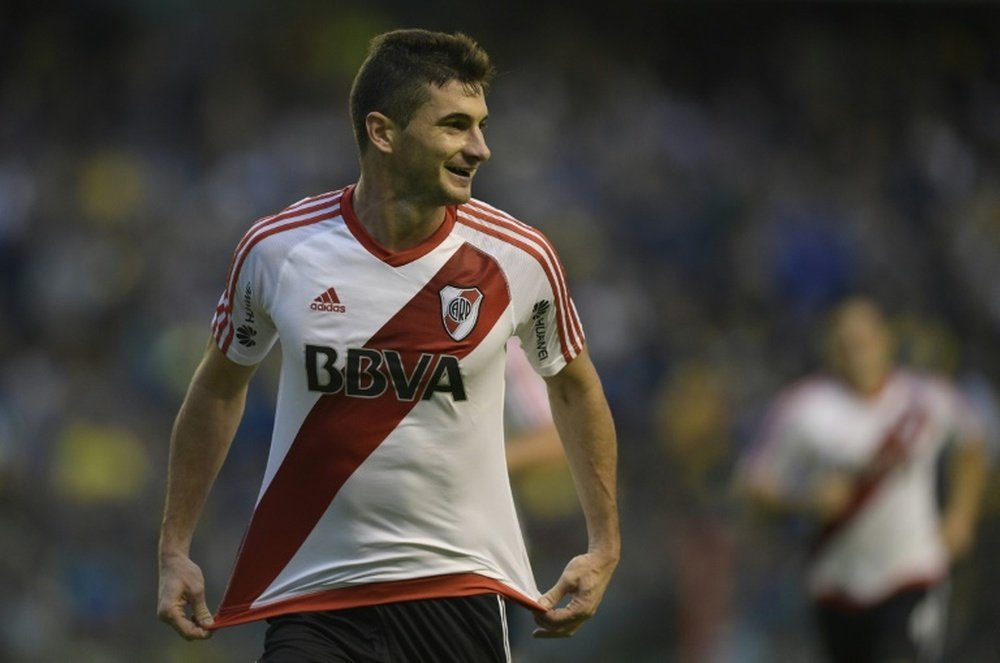 Lucas Alario dejó 20 'kilos'. AFP