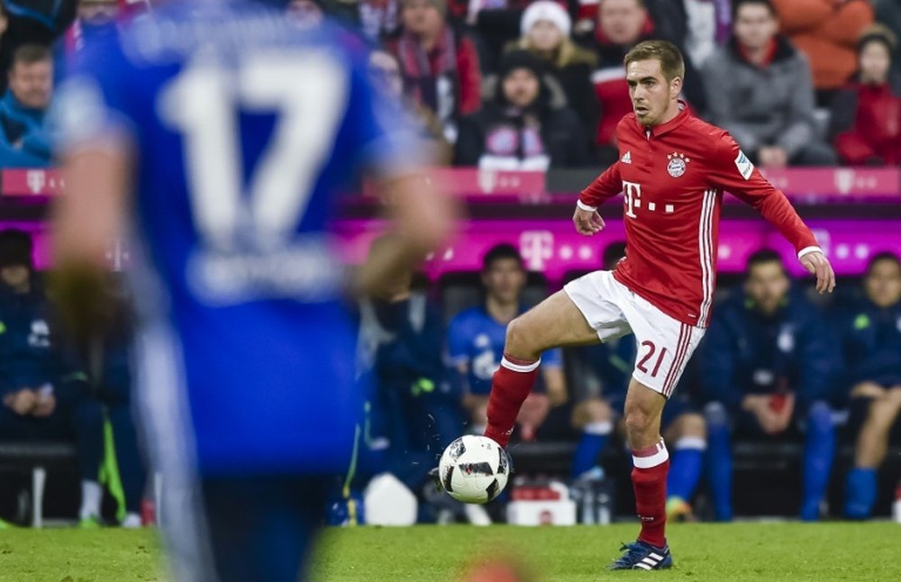 Philipp Lahm plays his 500th match for Bayern Munich. Goal