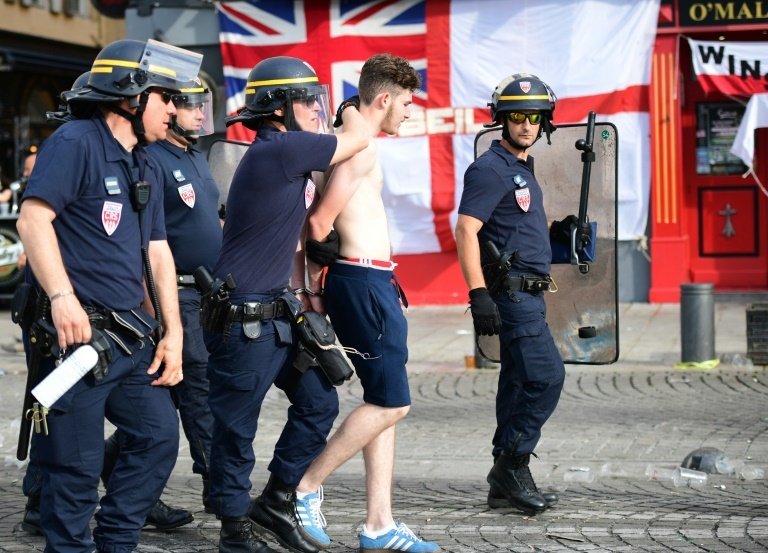 New fan clashes before England-Russia game in Marseille