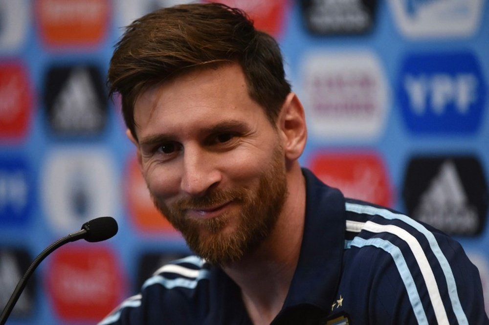 L'attaquant argentin Leo Messi en conférence de presse. AFP