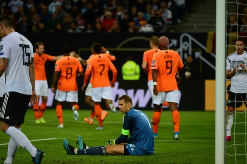 Holanda venció y goleó en Alemania. AFP