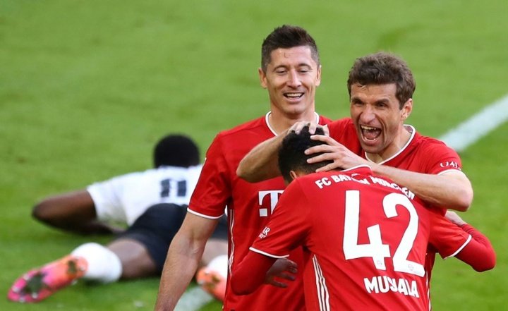 El Bayern destroza al 'Gladbach con la Bundesliga en la mano
